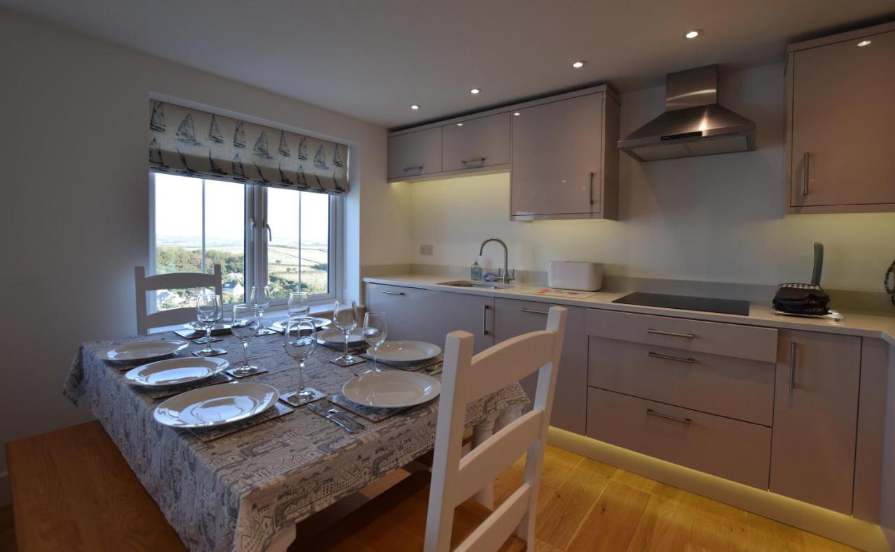 Whispers - 4 Bedroom Modern Family Holiday Home In Salcombe Sleeps 8 Dış mekan fotoğraf