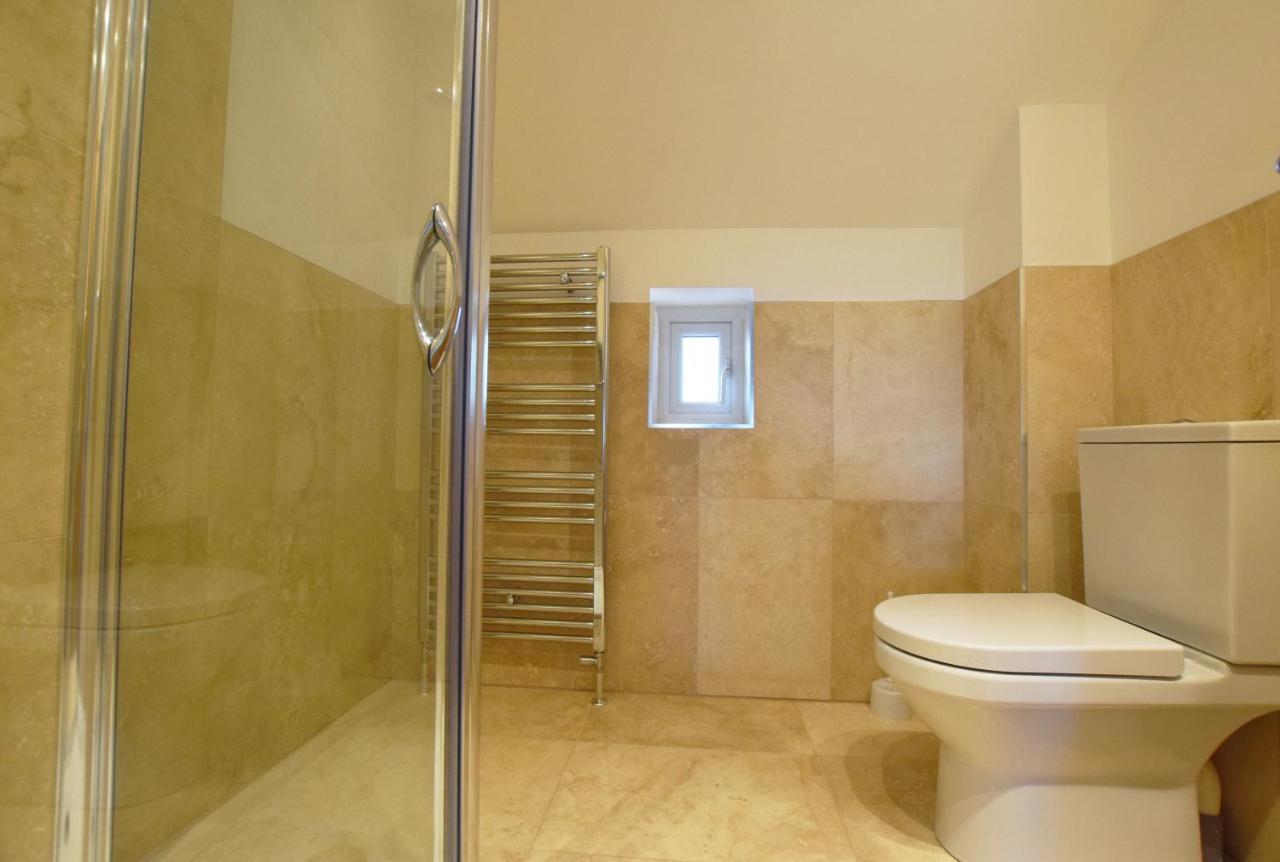 Whispers - 4 Bedroom Modern Family Holiday Home In Salcombe Sleeps 8 Dış mekan fotoğraf